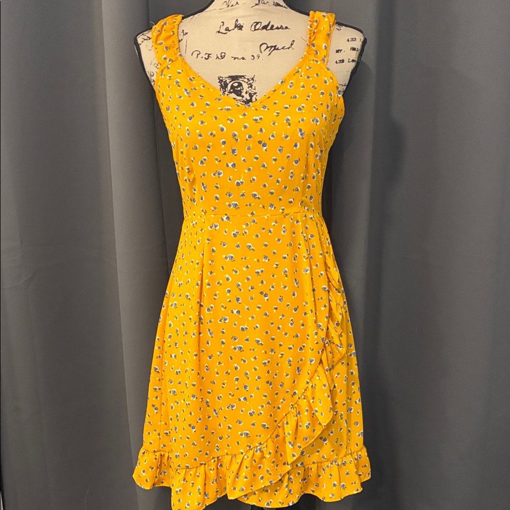 Sienna Sky Yellow Floral Midi Summer Dress XS